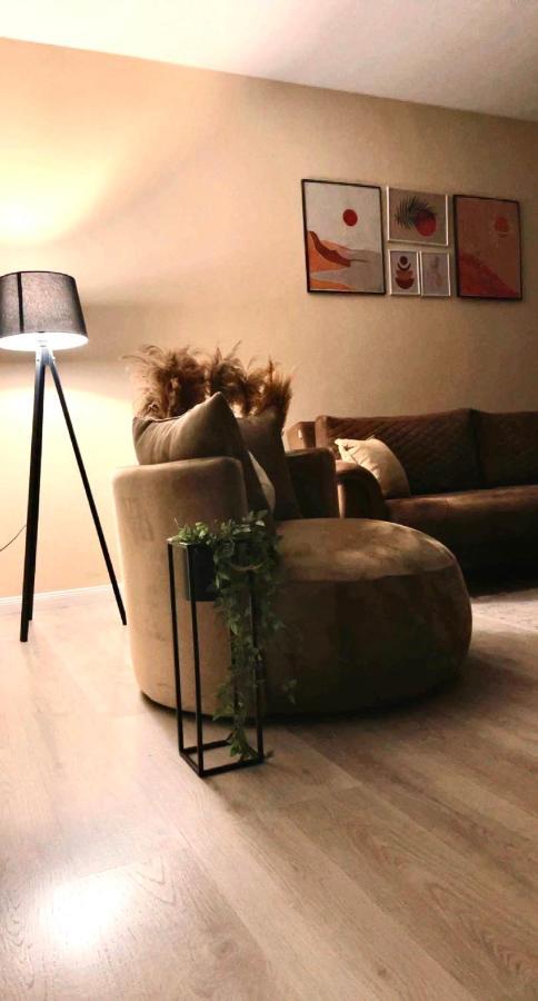 Apartment In Pristina Esterno foto